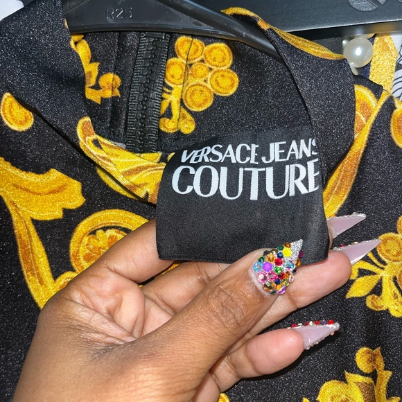 Versace Jeans Couture - 2 pc printed top & leggings set - size small (4) - Picture 2 of 5